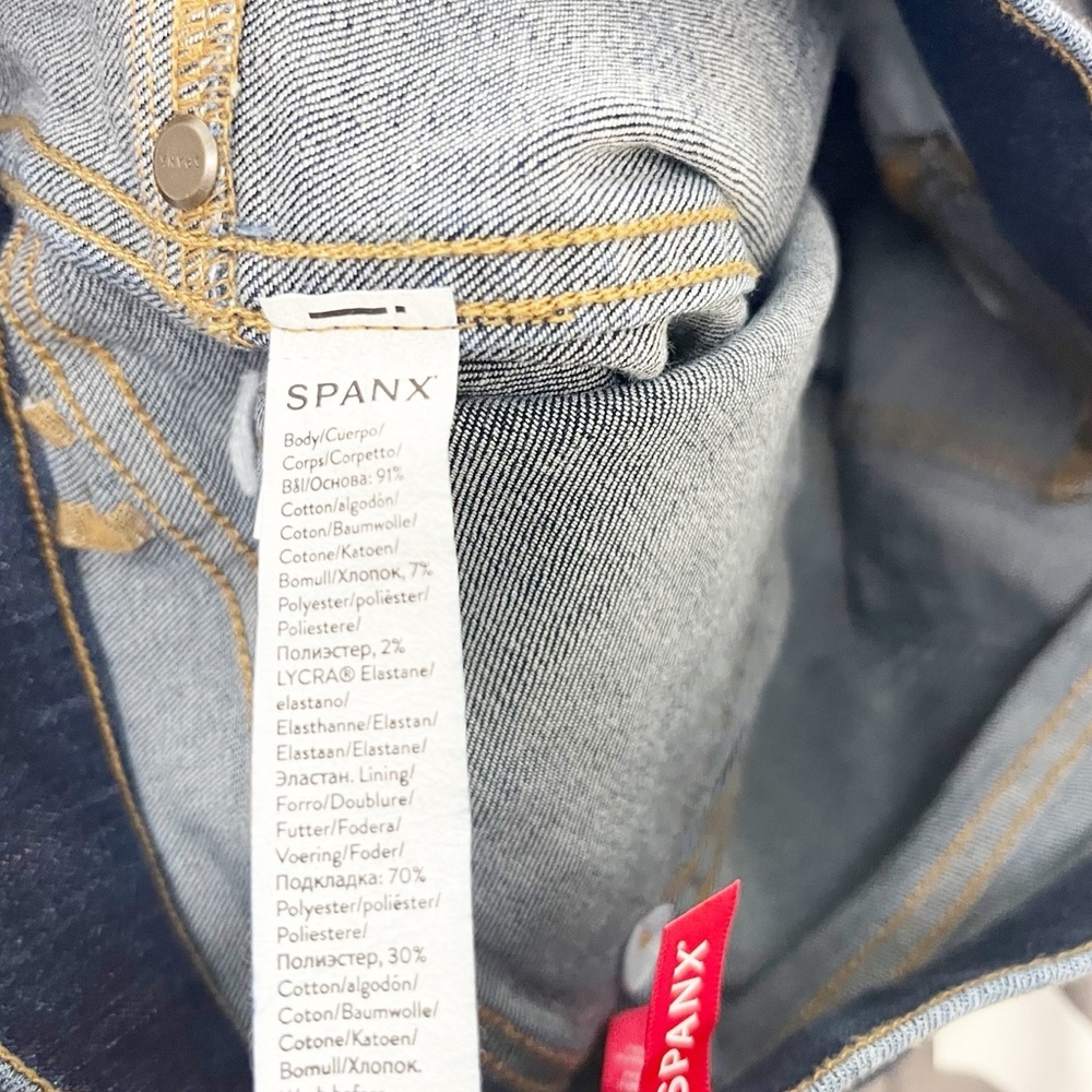 Spanx Ankle Length Skinny Jeans Size Small - Picture 7 of 7